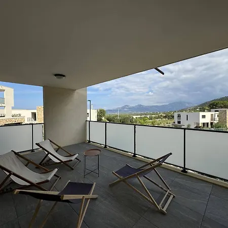 アパート Dans Avec Piscine *