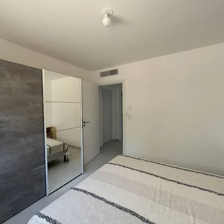 Dans Avec Piscine * Calvi (Corsica)