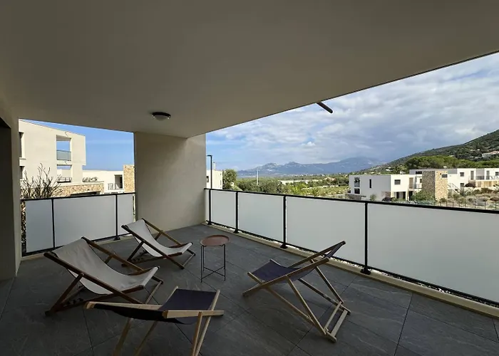 Apartmán Dans Avec Piscine *